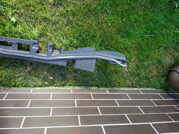 MERCEDES GLC AMG X253 C253 Etuiskunvaimennin & Jalankulkijasensori image 5