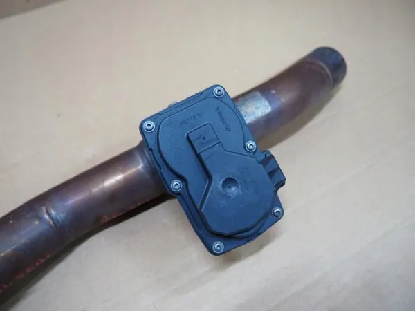 Válvula de escape OEM 5Q0253059FC para VW Audi image 4