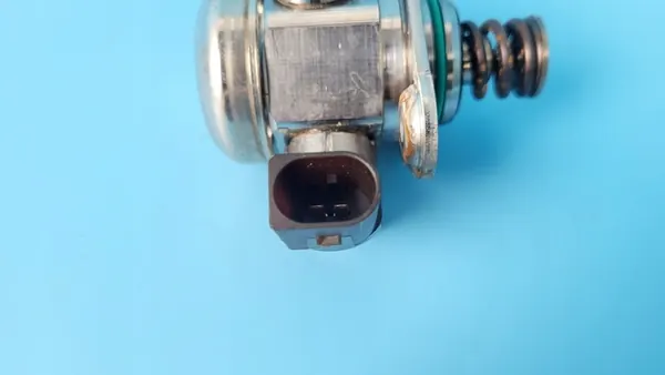 Brandstofpomp MERCEDES W253 GLC 2.0 CGI A2640701200 image 6