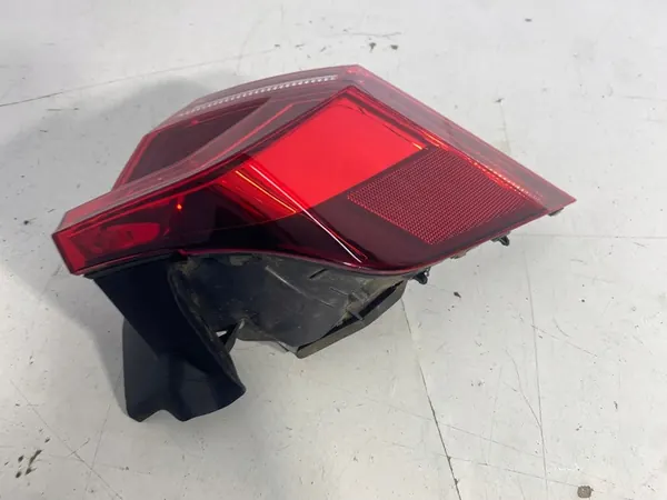 Lámpara Trasera Izquierda VW Tiguan II 5NA image 10