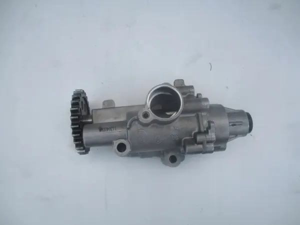 Oljepump AUDI RS3 RSQ3 VW PASSAT 2.5 TFSI image 2