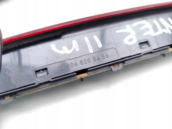 Tercera luz stop VW Crafter OEM A9068200456 (2008-2013) image 7