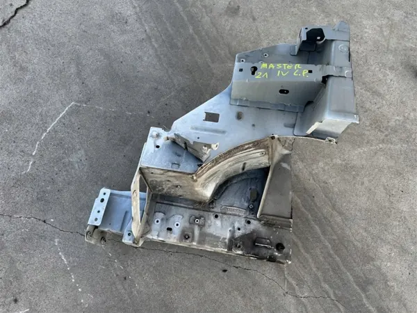 Panneau quart avant gauche OEM AA QNG BB Renault Master image 5