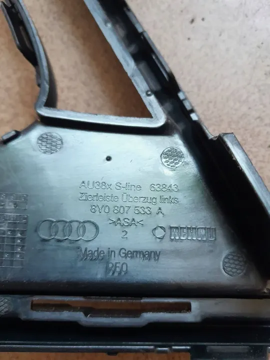 Audi A3 S-Line Para-choque Frontal Esquerdo 8Y0807533A image 3