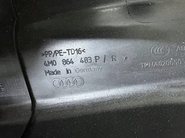 Capa cinto traseiro Audi Q7 II OEM 4M0864483P image 3
