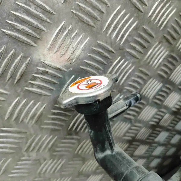 Toyota koelonderdeel OEM 1636331500 RAV4 V image 6
