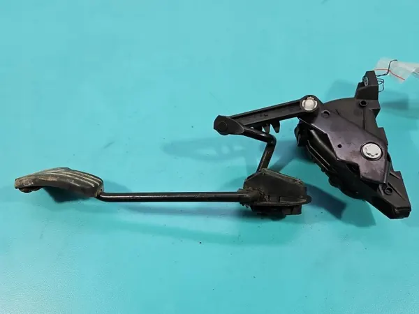 Potenciómetro pedal acelerador OEM 010946-36 Renault Clio II image 7