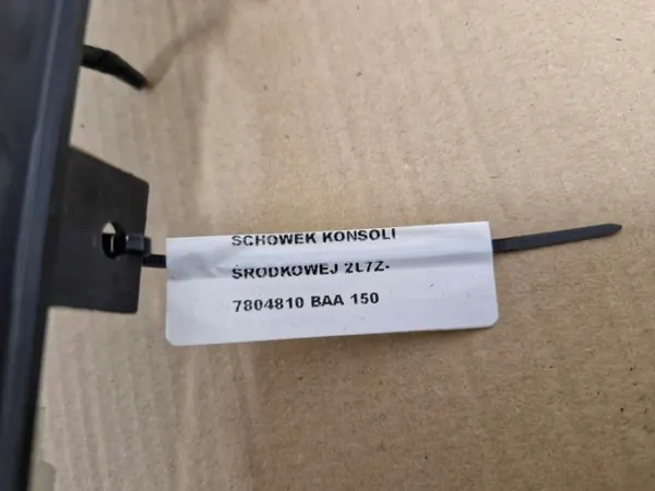 Cinzeiro OEM 2L7Z-7804810-BAA para Lincoln Navigator II image 7