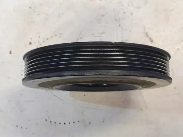 Saab 9-5 Estate 1.9L Polia do virabrequim OEM 93191381 image 4