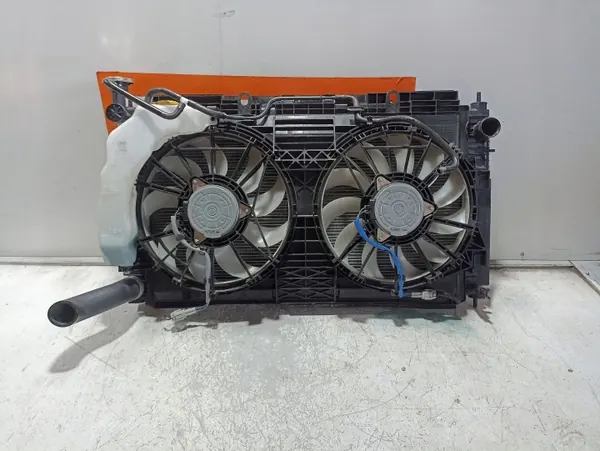 Ventilador radiador Subaru OE FIE5702 - Usado image 4