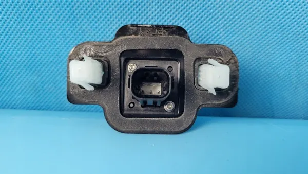 Toyota RAV4 V 19r peräkamera OEM 867B0-42030 image 4