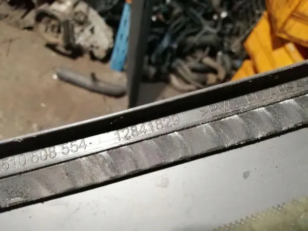 OEM 12841829 Linke Frontscheibe Opel Zafira B image 3