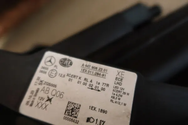 LINKER KOPLAMP MERCEDES VITO W447 A4479062301 image 7