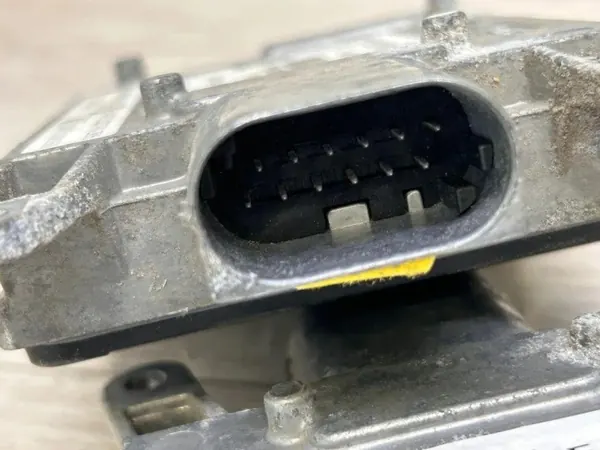Porsche OE 95861856601 Dodehoekmodule - Gebruikt image 7