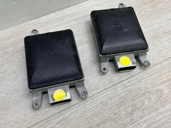 Porsche OE 95861856601 Dodehoekmodule - Gebruikt image 9