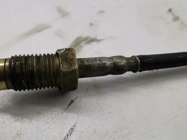 Sensor de temperatura de escape Citroen DS4 2012 OEM 9670381580 image 7