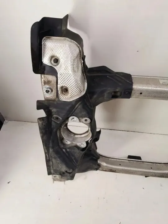 Mercedes W222 S-klass frambalk OEM A222628059 image 4
