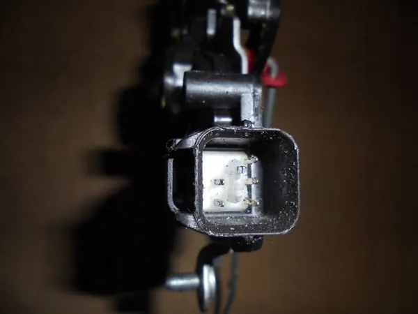 Baklucka Lås KIA SPORTAGE II 81290-1F020 OEM image 3