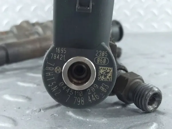 Ruiskutusarja OEM 7797874 BMW N47N 16d/18d image 10