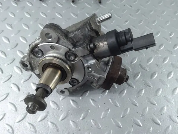 Ruiskutusarja OEM 7797874 BMW N47N 16d/18d image 7