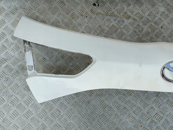 Toyota Yaris III Lift Blend OEM 76801-0DB20/76811-0DA30 image 4
