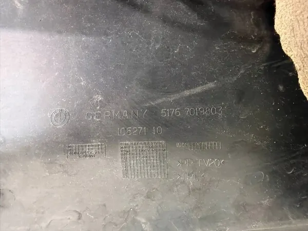 OEM 7019803 Fram vänster bältesskydd BMW 5 F10/F11 image 6