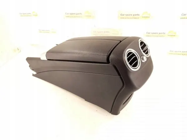 Etukonsolin käsinoja Mercedes C AMG OEM A2056801205 image 4