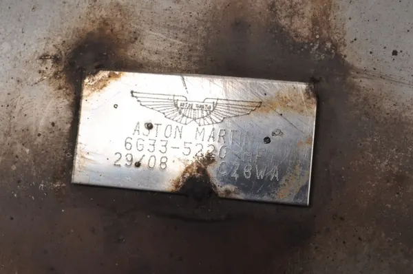 Aston Martin Vantage Demper OEM 6G33-5220-HF Gebruikt image 8