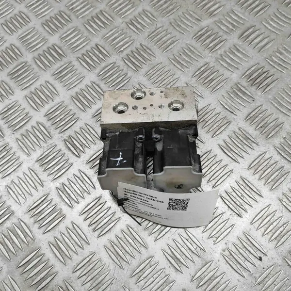 OEM 1EA816701D AC-radiatorklep voor VW ID.4 image 4