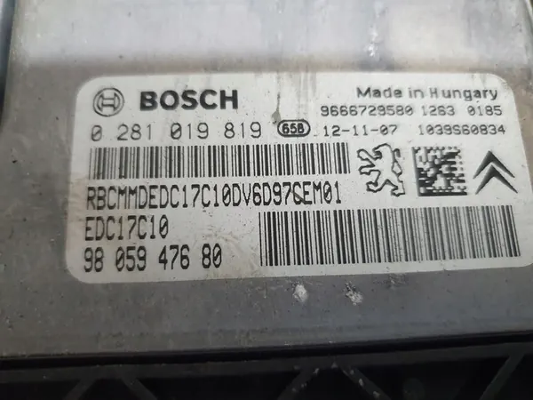 Unidade de controle do motor Citroen C3 II image 2