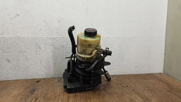 Pompe de direction assistée Renault Trafic III OEM 491100616R image 2