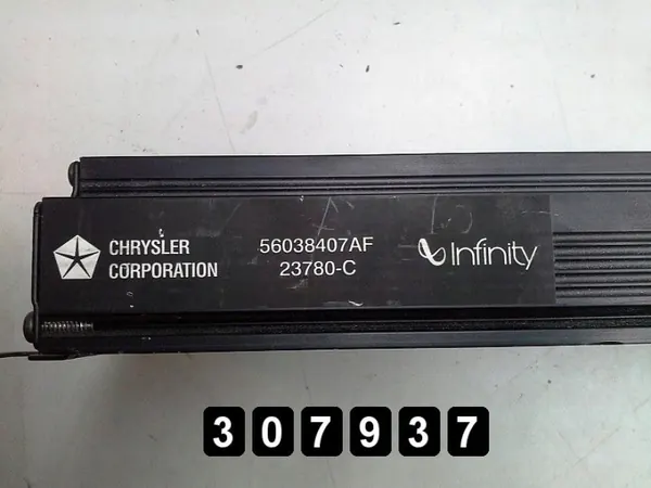 OEM AM-307937 Äänenvahvistin Chryslerille image 3