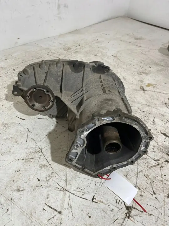 Reductor de caja Audi OE 0AQ341010D usado image 2