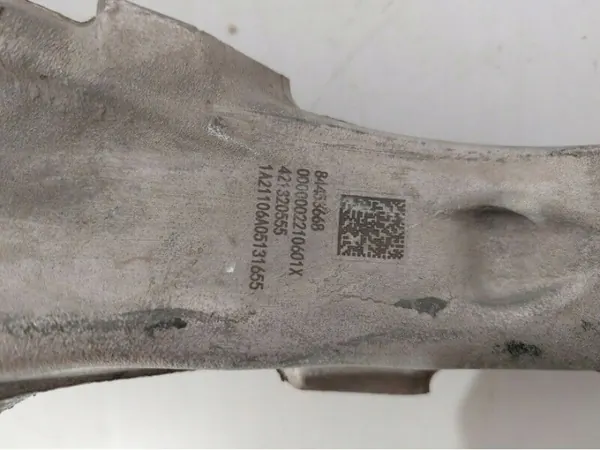 Pivot avant OEM 84453668 pour Silverado 2019-21 image 3