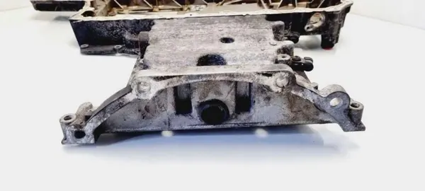 Bentley Ölwanne OEM 07C103805A - Gebrauchter Zustand image 3