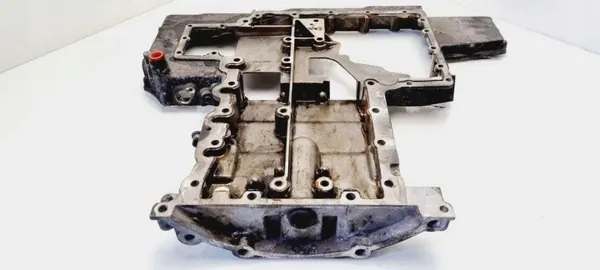 Bentley Ölwanne OEM 07C103805A - Gebrauchter Zustand image 4
