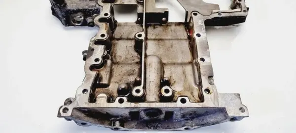 Bentley Ölwanne OEM 07C103805A - Gebrauchter Zustand image 6