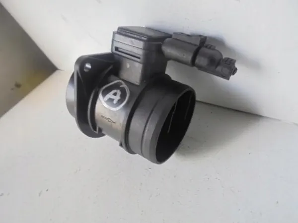 VW AUDI 1.6 TDI Luftmassenmesser 03L906461 image 3