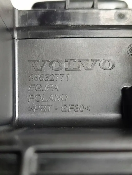 Accoudoir Volvo V40 Cross Country OEM 31403341 - Occasion image 4