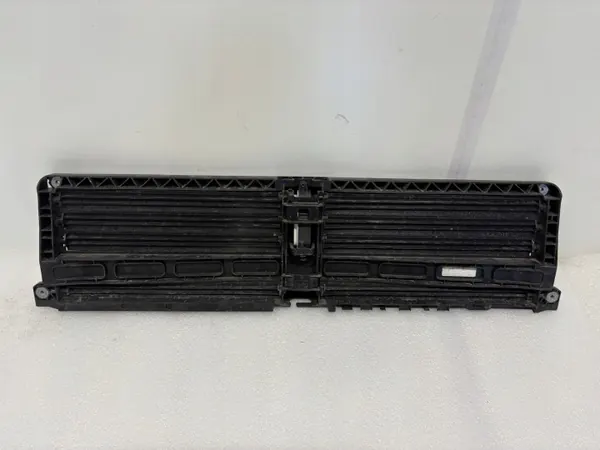 Mercedes S-Klasse Luftlenkradblende OEM A2235000300 image 3