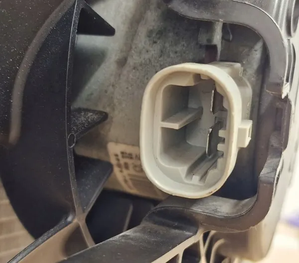 Conjunto de ventilador de refrigeración Renault Megane VI Scenic IV Talisman image 4