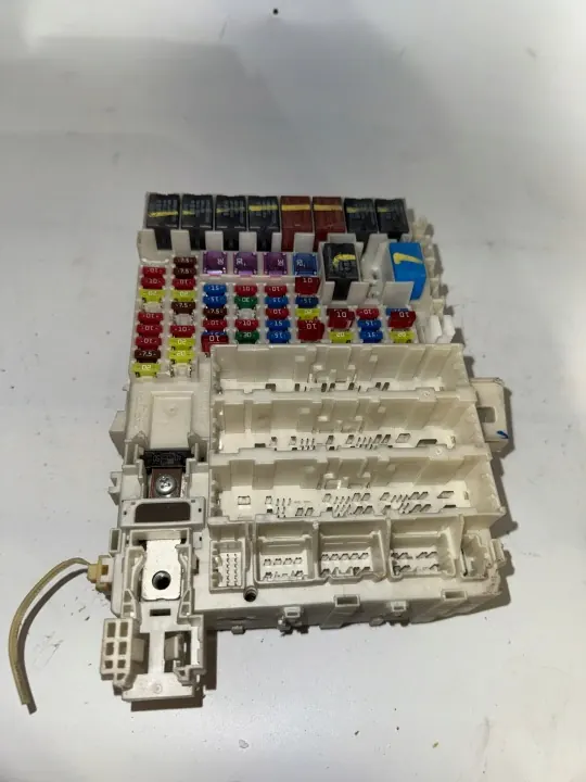 Zekeringkast Honda Jazz III OEM TF0-G132 Gebruikt image 2