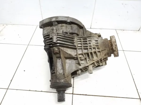 Reductor de elevación VW Transporter T5 4x4 OEM 09N409053B image 2