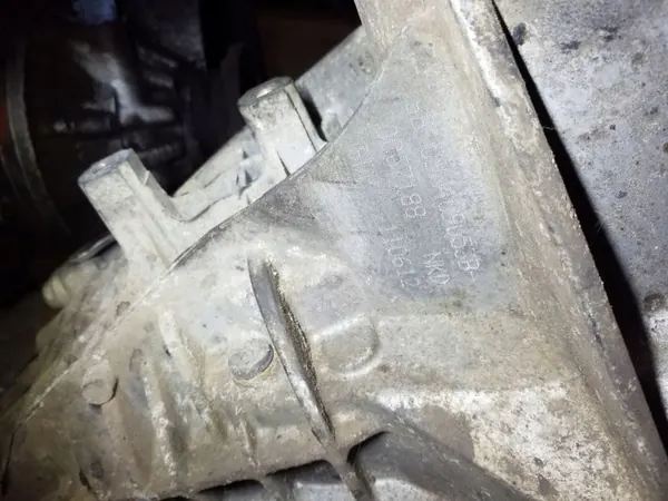 Reductor de elevación VW Transporter T5 4x4 OEM 09N409053B image 5