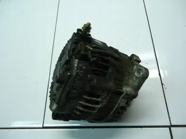 Nissan X-Trail T30 2.0 16V QR20 Alternator image 5