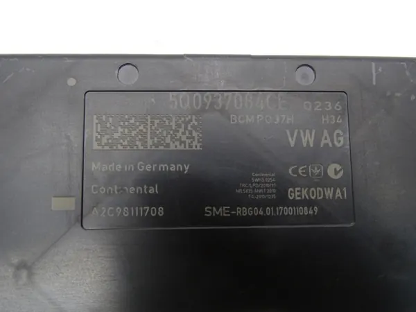 OEM 5Q0937084CE Mukavuusmoduuli VW Golf VII:lle image 3