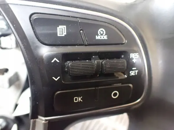 Volant Multifonction KIA Sportage OEM BTU2797 image 9