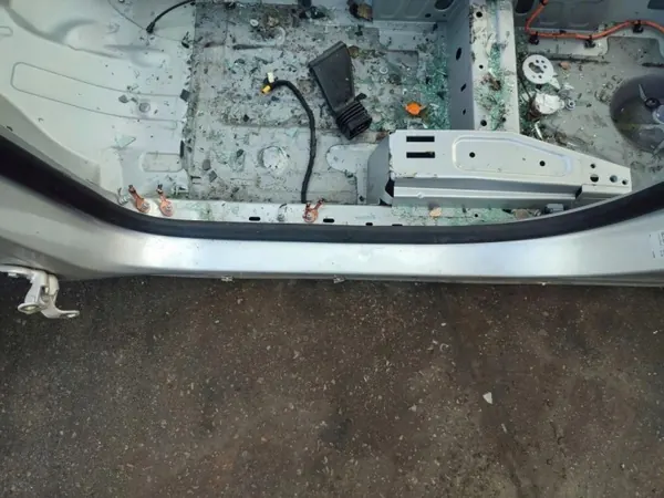 OEM 470645 Soleira Pilar Central Esquerdo Opel Mokka A image 4