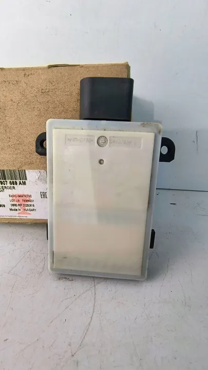 Distronic Radar OEM 4N0907669AM voor Audi VW image 3