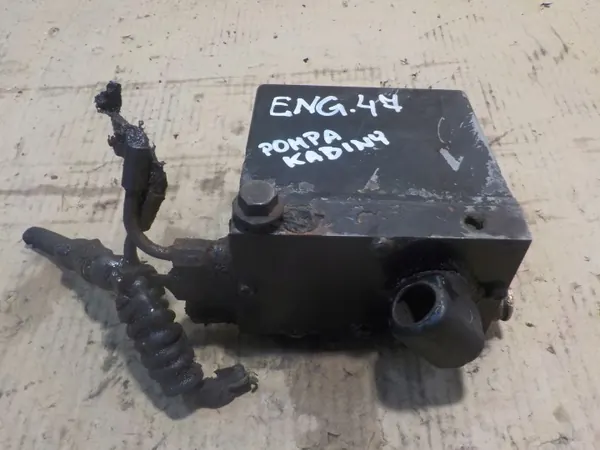 Bomba elevadora cabina OEM ENG47 para DAF XF 2008 image 2